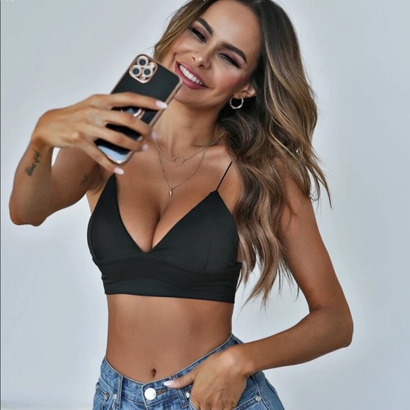 BLACK SPAGHETTI STRAP BRALETTE - Picture 3 of 6